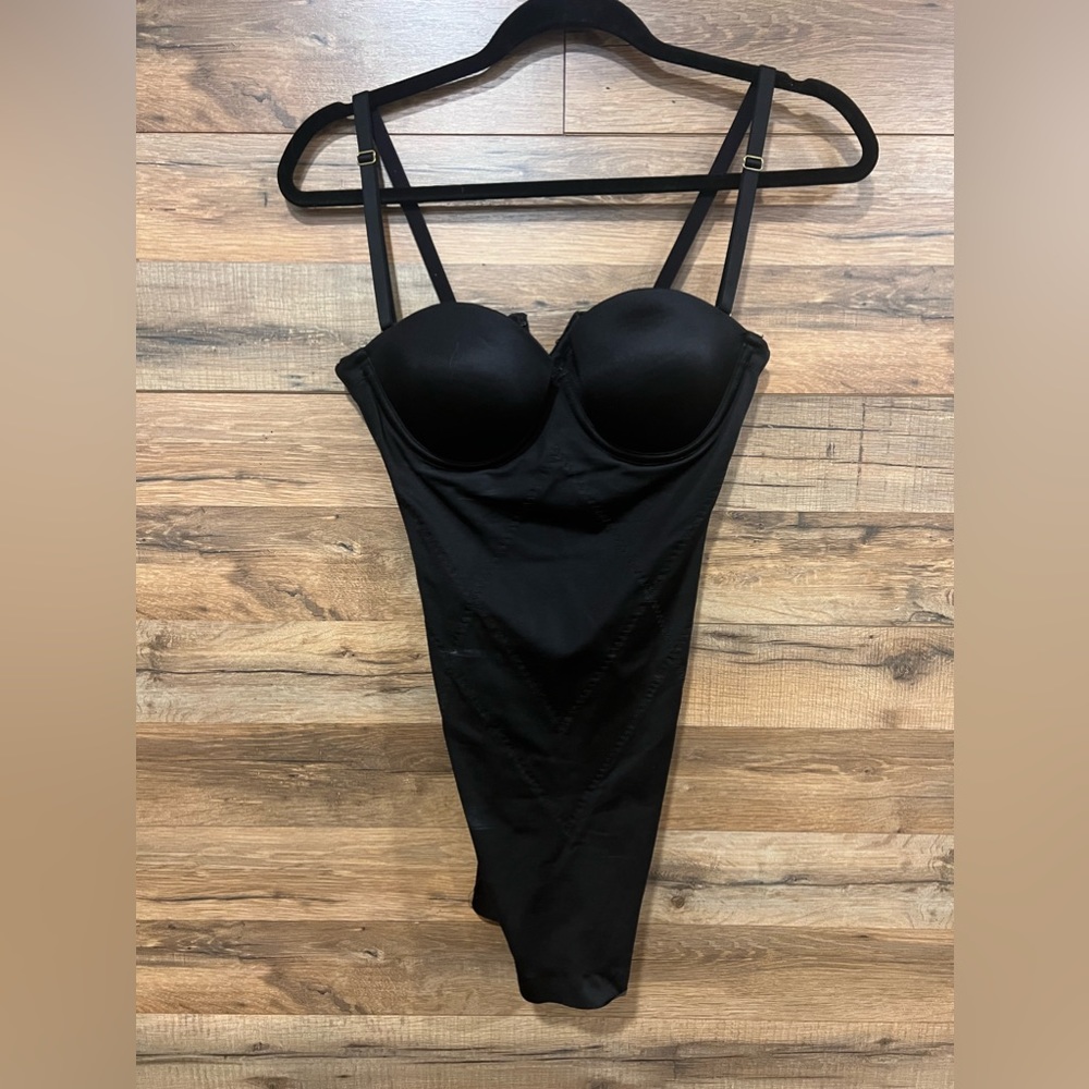 Black Victoria’s Secret Shapeware, 34D cup